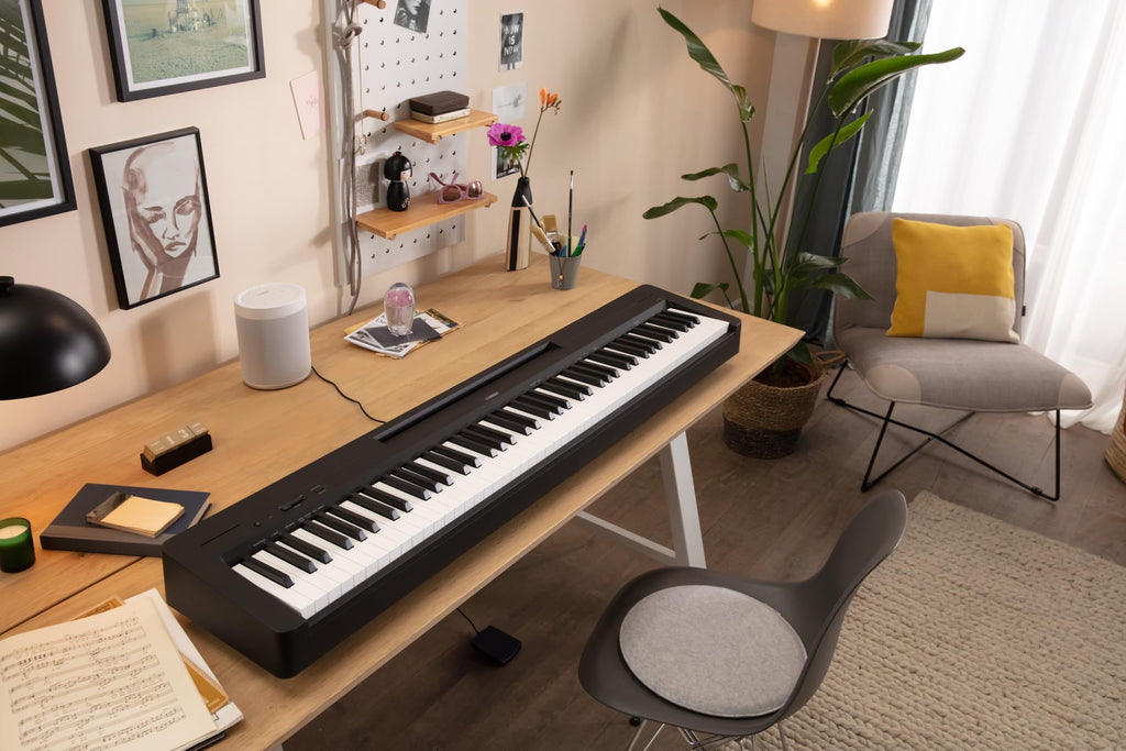 88-Key Digital Piano with Weighted Keys B770941