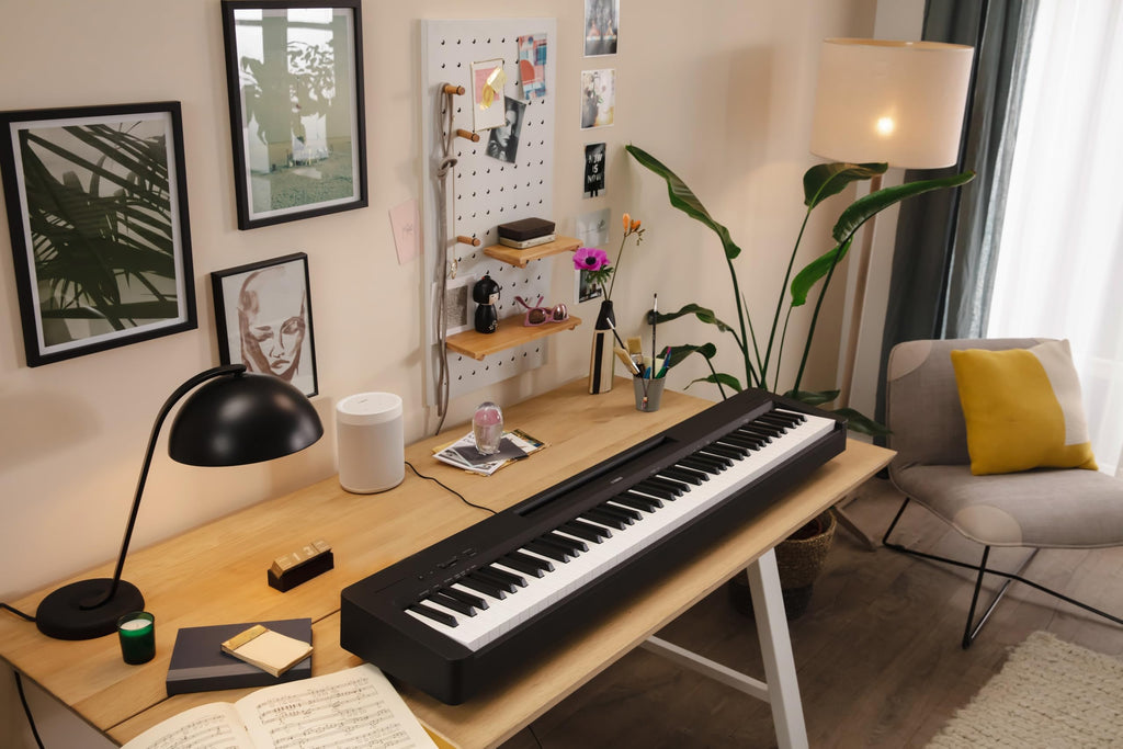 88-Key Digital Piano with Weighted Keys B770941
